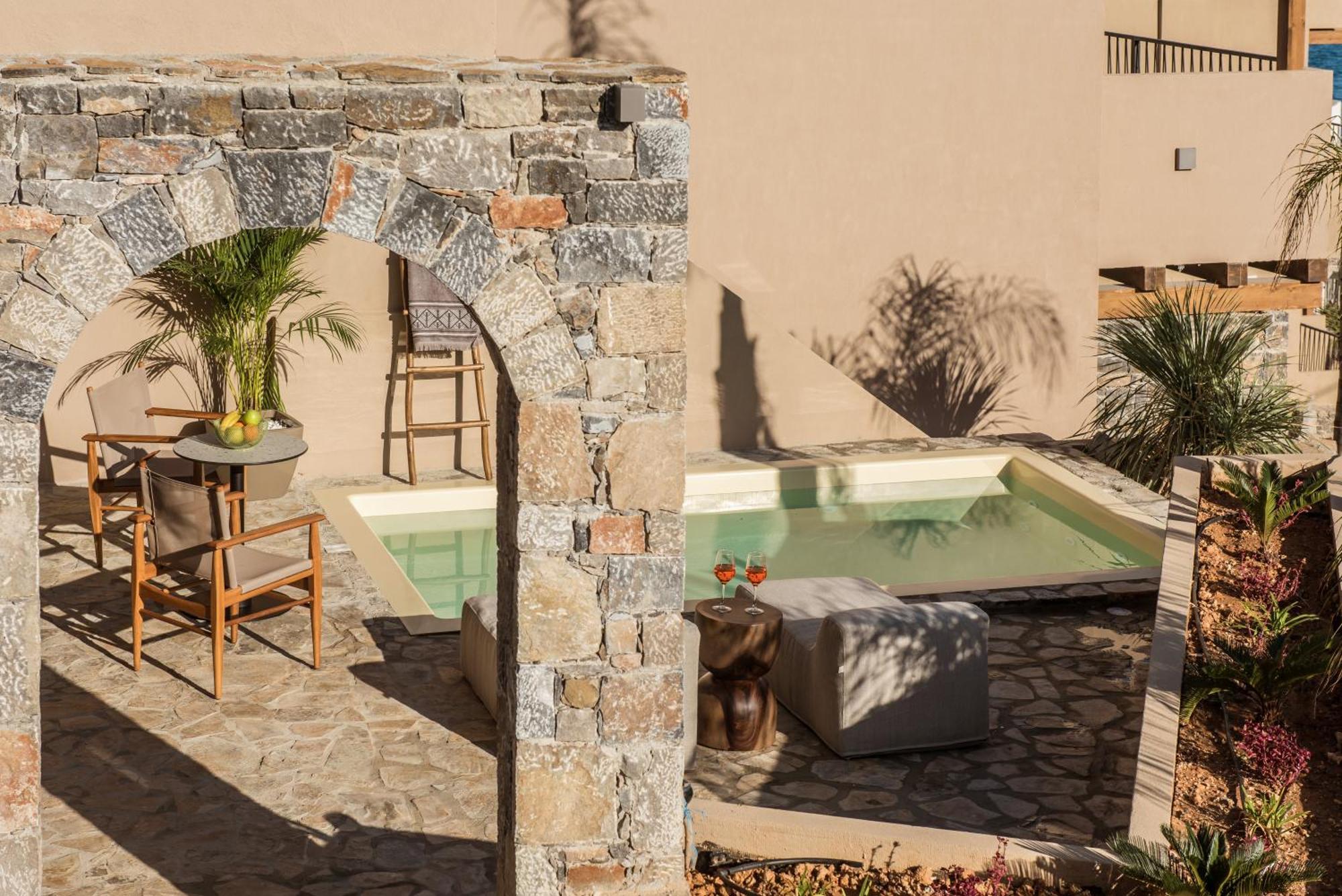 Elounda Infinity Exclusive Resort & Spa - Adults Only Extérieur photo