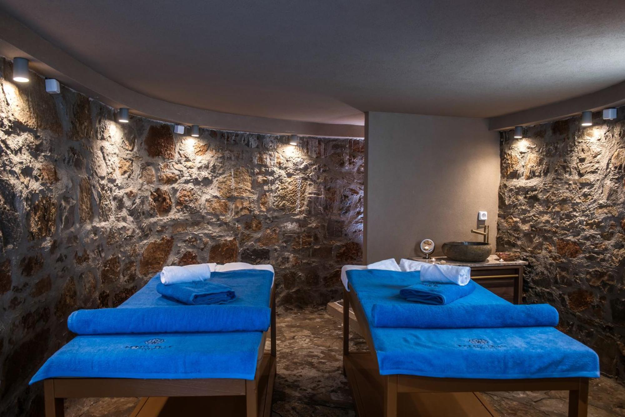 Elounda Infinity Exclusive Resort & Spa - Adults Only Extérieur photo